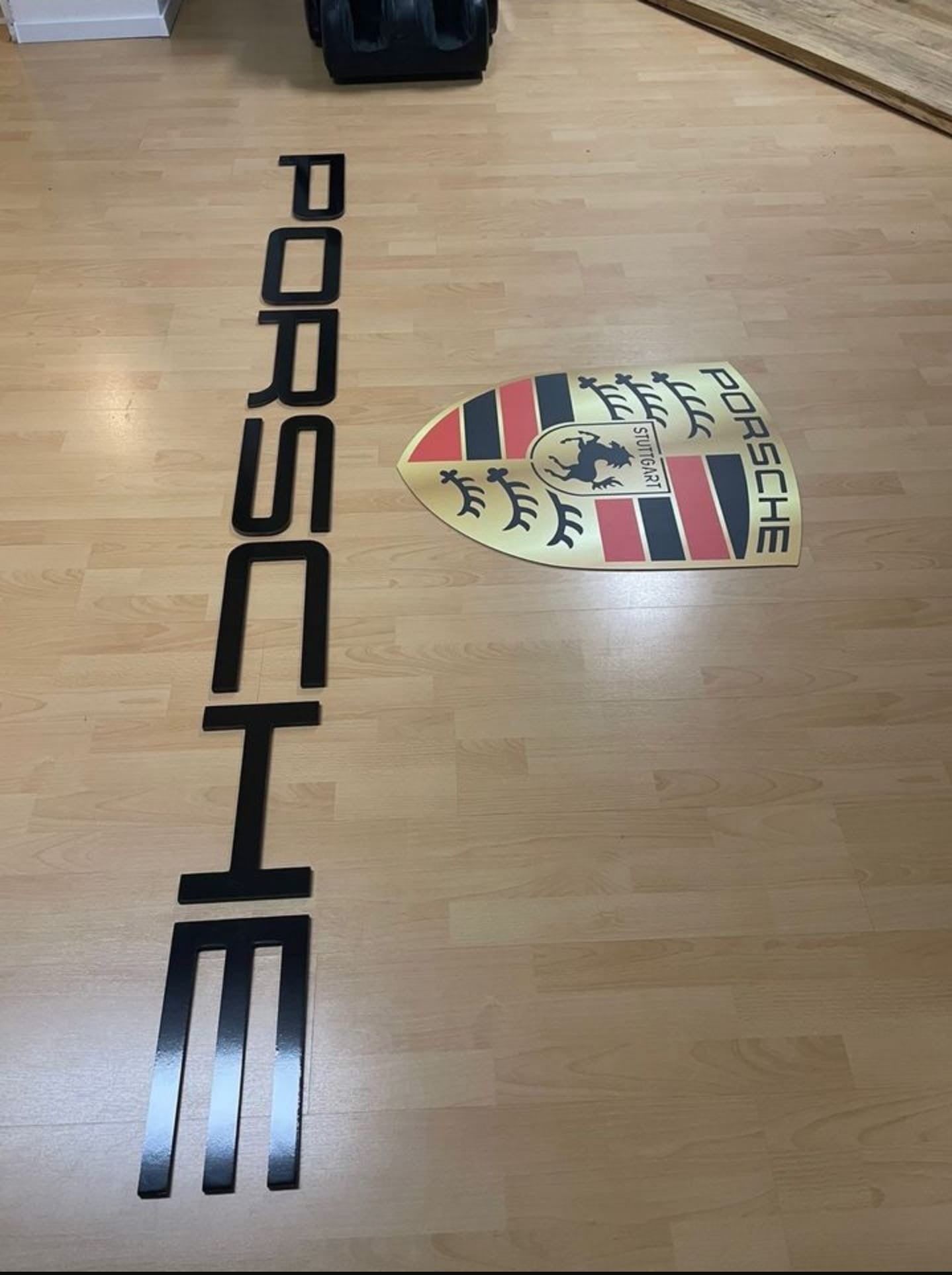 Porsche Crest + Letter Combi Wall Sign